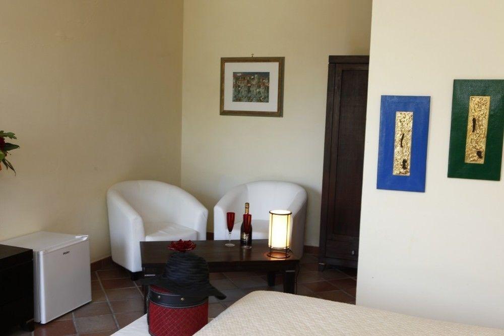 Il Poggio Dei Pettirossi Bevagna Exterior foto